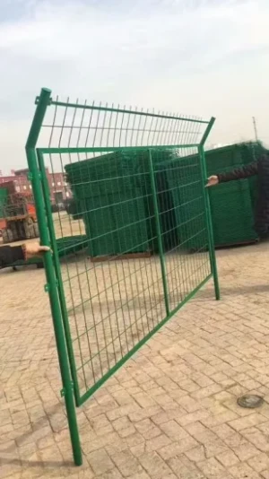 Buy Sustainable Galvanized Powder Coated 3d Welded Wire Mesh Fence ...