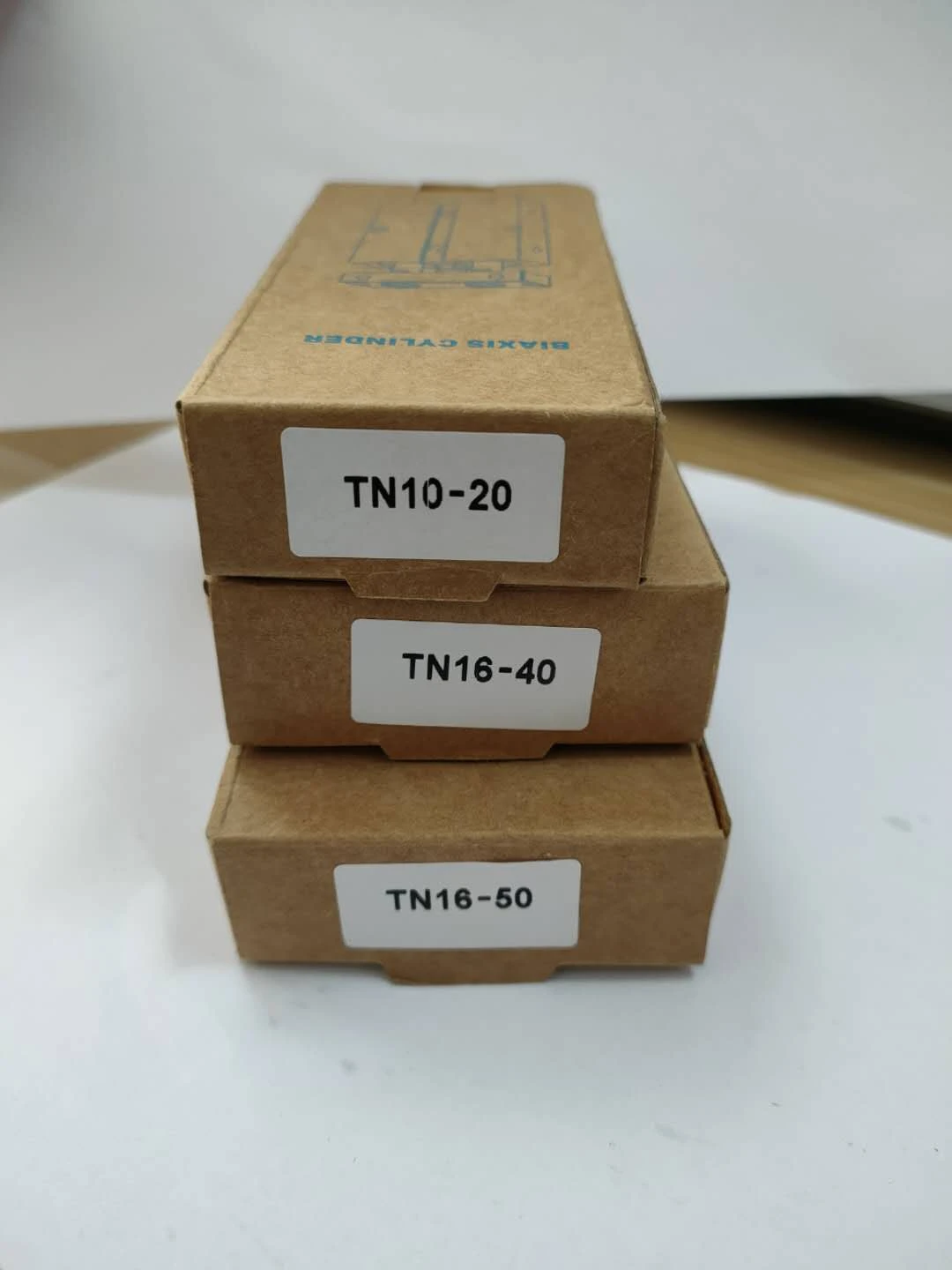 TN Series  TN16-40  Dual Rod Cylinder Double Acting Pneumatic Cylinder