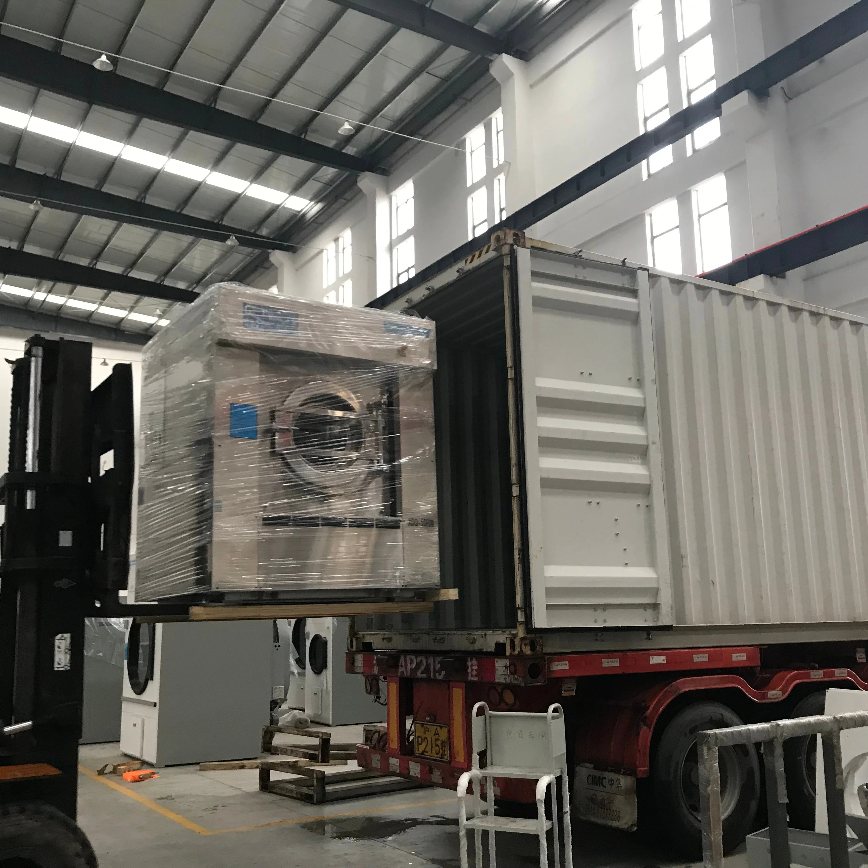 Various Capacity 15kg~130kg Professional Hospital Laundry Machines,Industrial Laundry Equipment,100kg Washing Machine For Hotel