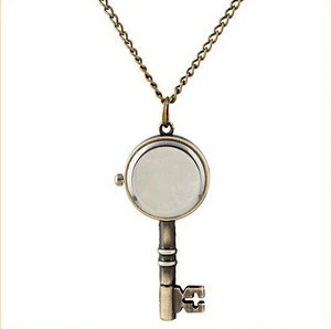 VIntage KeyChain style Simple Round Antique Bronze Round Pocket Watch Necklace Pendant Key Chain Watch Necklace