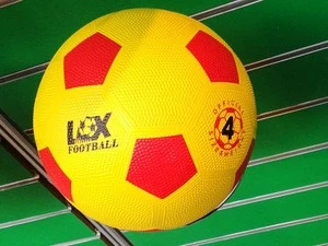 wholesale factory direct sales mini butyl rubber soccer ball toy yellow rubber ball