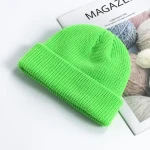 Wholesale Short Cuff Knitted Fisherman Beanie Cap Custom Private Label Logo Acrylic Knit Beanie Hats For Men Women