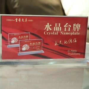 Manufacturers wholesale magnetic desk sign acrylic decca display stand custom T table card A6 plexiglass display card