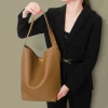 Winter new vintage PU leather shoulder bag large capacity vintage Tote bag female bag bucket bag female
