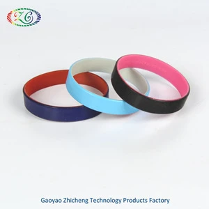 2018 newest dual layers hot selling environmental custom silicone wristrband /newest silicone bracelet bangle