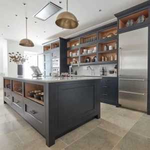 2021 Hangzhou Vermont Classic Bespoke Pantry Dark Grey Shaker Kitchen Cabinets Solid Wood Design