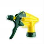28/400 Adjustable Nozzle And Spray Distance Up To 75Cm Hdpe Trigger Pump Spray Bottles Manufacturer