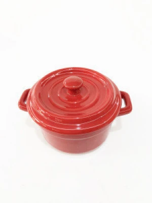 6.5 inch Red Ceramic Soup Bowl with lid and 2 handles--350ML/12 oz Casserole