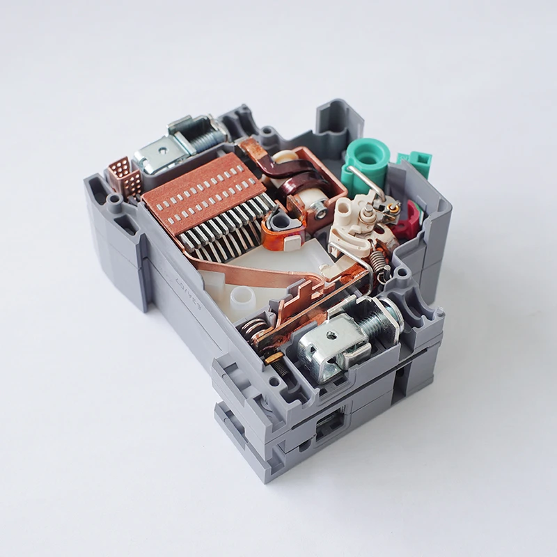 circuit breaker 16a remote breaker circuit useful low voltage