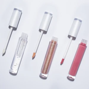 Continuous shine   waterproof  high-end  healthy glossy  glitter lip gloss bulk