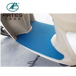 Easy to Install Reasonable Price Anti Slip Colorful  Floor Mat for  Motorcycle