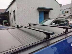 Factory price aluminum alloy universal adjustable rooftop roof cross bar