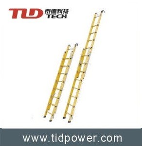 Fiberglass telescopic step ladder