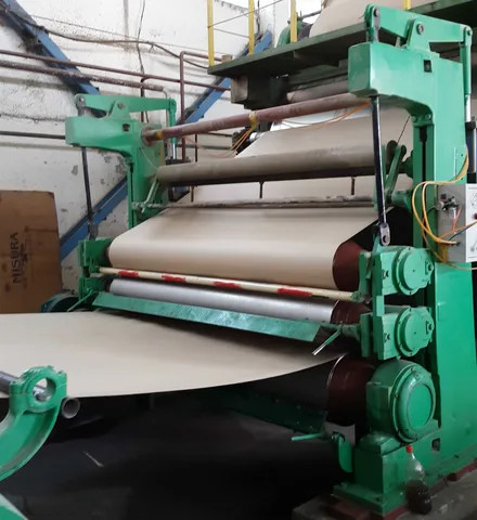 Good performance jumbo roll cardboard  paper making machine