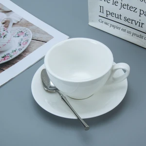 Hot Sale Low MOQ Plain White Ceramic Coffee Cups And Saucer Tea Cup Set