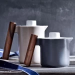 Japan Nordic style wooden handle ceramic teapot set 900CC matte color glazed Turkish porcelain tea pot