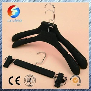 made in China high quality plastic wrapped plastic hanger