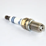 Manufacturers wholesale car spark plug, good quality, fast delivery, price concessions