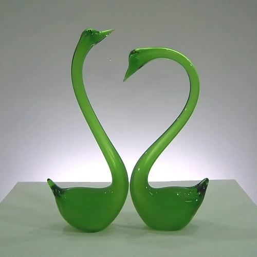 Popular Glass Art Wholesale Price Handmade Blown Glass Crafts Animal Figurine Murano Glass Swans