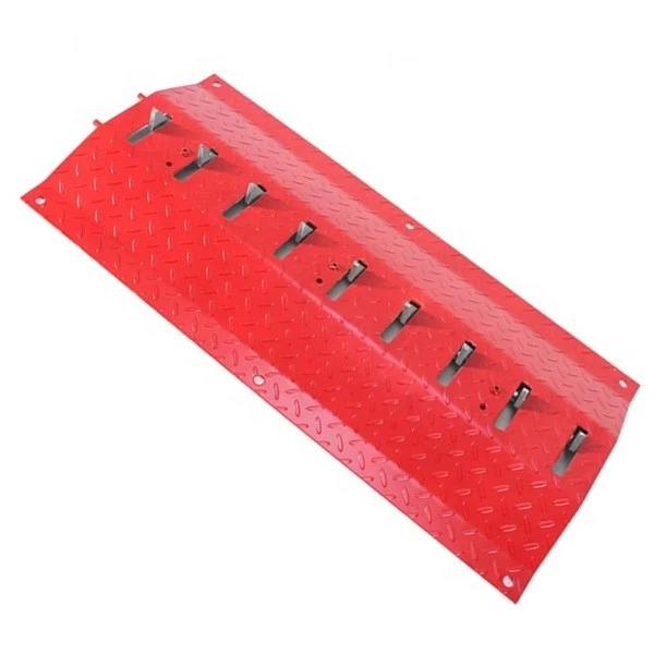 portable speed bump Road one way Metal tire spikes killer barrier with good price