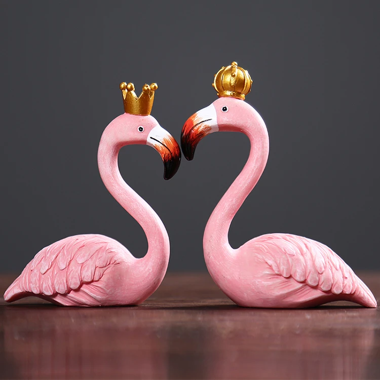 Professional manufacturer synthetic resin flamingo decoration side tables