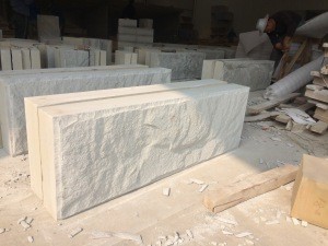 Surface Finished Natural Split White Sandstone Cladding Tiles for exterior Wall and floor