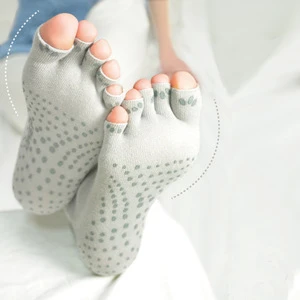 Taiwan COOLPLUS Yoga Toe Socks Non-Slip Socks