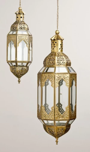 Metal Handicrafts Items like lamps and lanterns