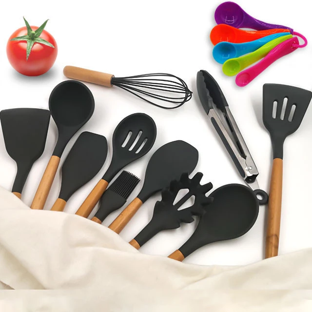 17 Pieces In 1 Set Heat Resistance Kitchen Accessories Wooden Handle Cooking Tools Silicone Spatula Kitchen Utensil Set
