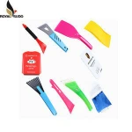18 years professional injection product manufacturer promotional car parking disc snow car ice scraper with glove