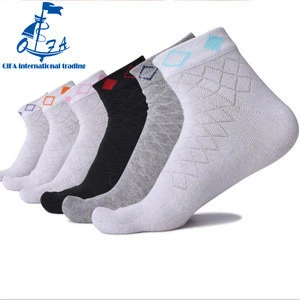 2018 Hot Sale Fashion Spring Winter Style Meias  Socks Five Finger Cotton Polyester Breath Toe Socks