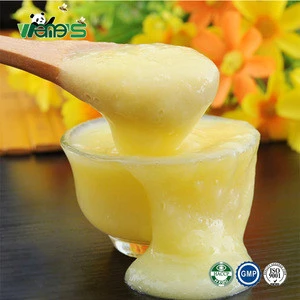 2019 premium Grade A fresh royal jelly or Bee Milk wholesale natural honey royal jelly price wholesale from Qinghai Bee Farm