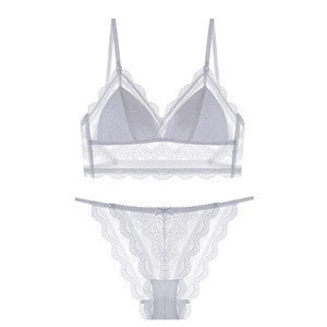 2020 New Design Girls Thin Triangle Cup Wire Free Women Lace Bra and Brief Set