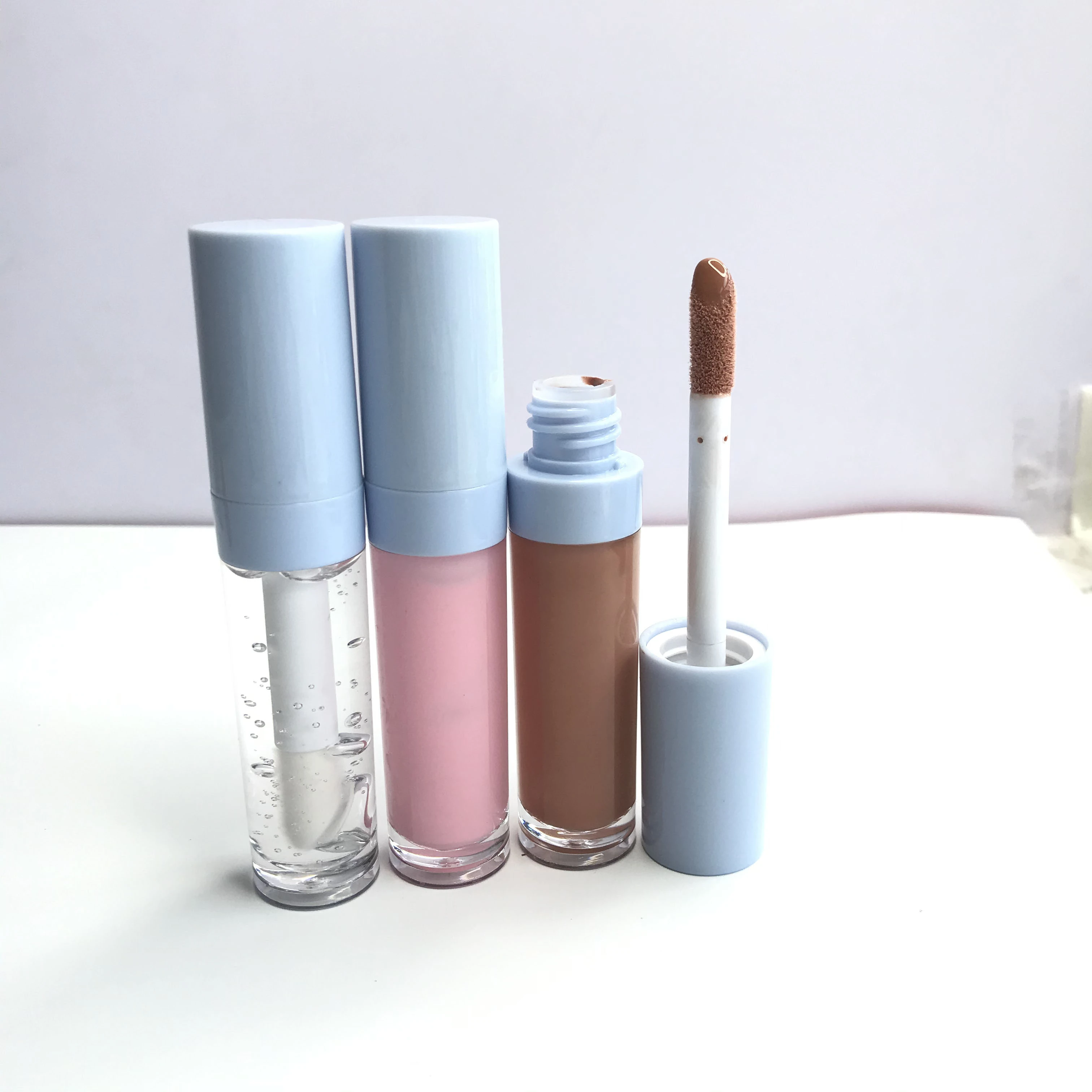 2021 unique blue wand big brush lip gloss tube glossy pink brown clear lipgloss custom package