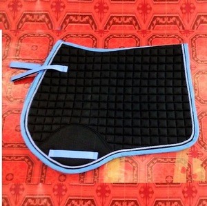 Black with Blue Covered edge layer Comfort Cotton quilted multipurpose english horse saddle Pad with Fur