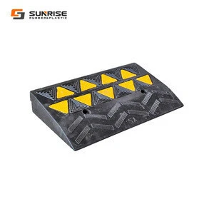 Durable Rubber Curb Vehicle Slope Car Lift Wheel Ramps
