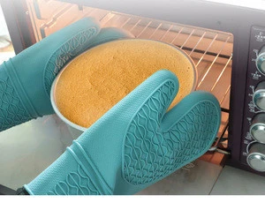 Hot Sale FDA BPA free Pot Holder Heavy Duty Cooking Mitt Extra Long Professional Silicone Oven Mitt with Quilted Liner