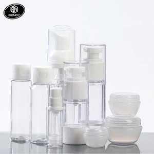 Hot sale travel transparent PP cosmetic packaging spray bottle set kit for airline outdoor