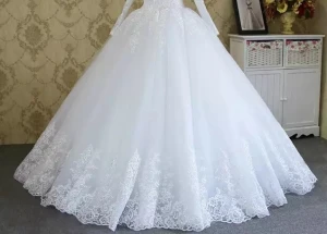 Morili white customized appliqued beaded lace 2020 long Sleeves Cheap Ball Gown African Wedding Dresses MWN510