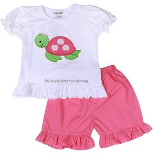 Nice turtle applique T-shirt for girls