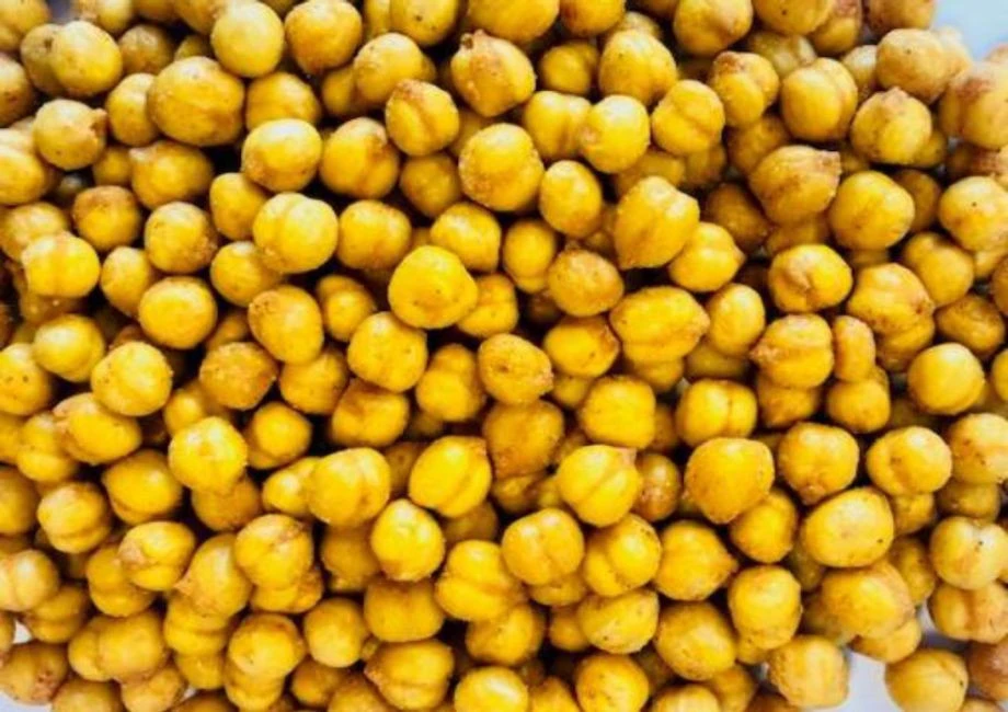 Plain or salted flavour wholesale small chickpeas price for buyer
