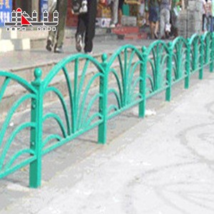 Safety roadside traffic barrier crowed control galvanized steel barricades portable fence usa highway guardrail