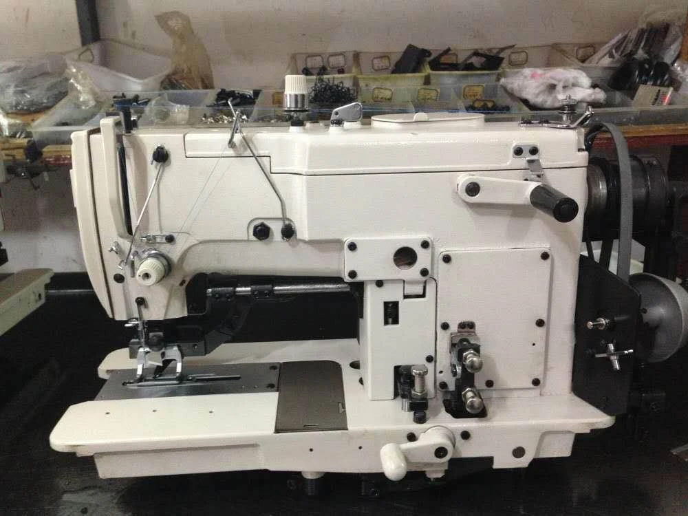 ST 781stright stitch button holing sewing machine