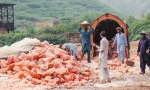 Natural Himalayan Pink Salt Crystals Sourced Directly from Pakistan