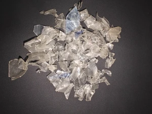 PET plastic flakes