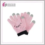 4 colors soft knitting touch screen gloves.