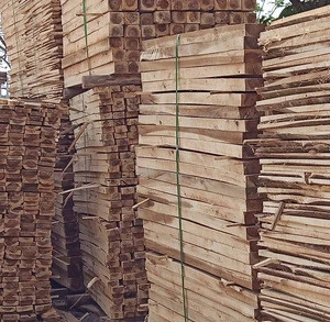 Acacia interlocking tile sawn timber/ wooden sawn timber/ pallet sawn timber