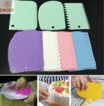 Baking Pastry Tools Plastic Dough Cutter Dough Pastry Cake Scraper SET3PCS