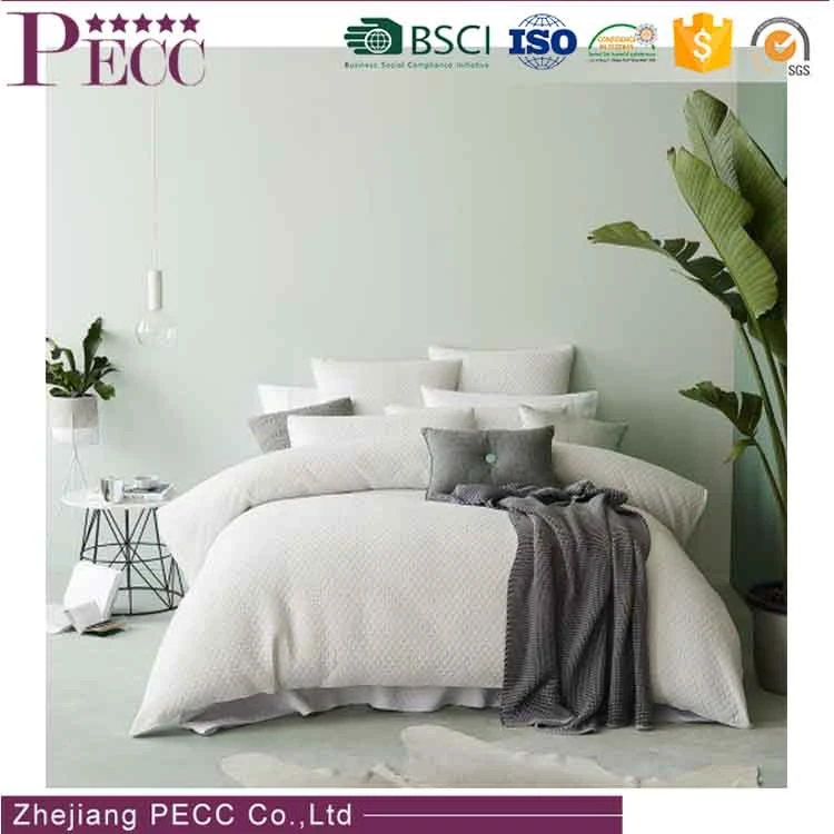 BS-0089 Wholesale Comfortable Natural Comfort Polyester Heart Bedding Set Baby
