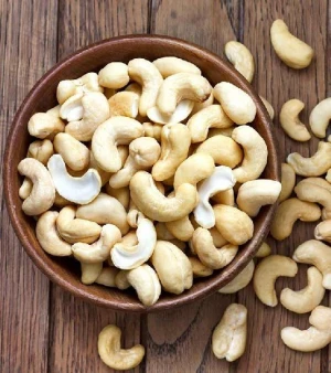 Cashew Nuts- Cashew without shell.
